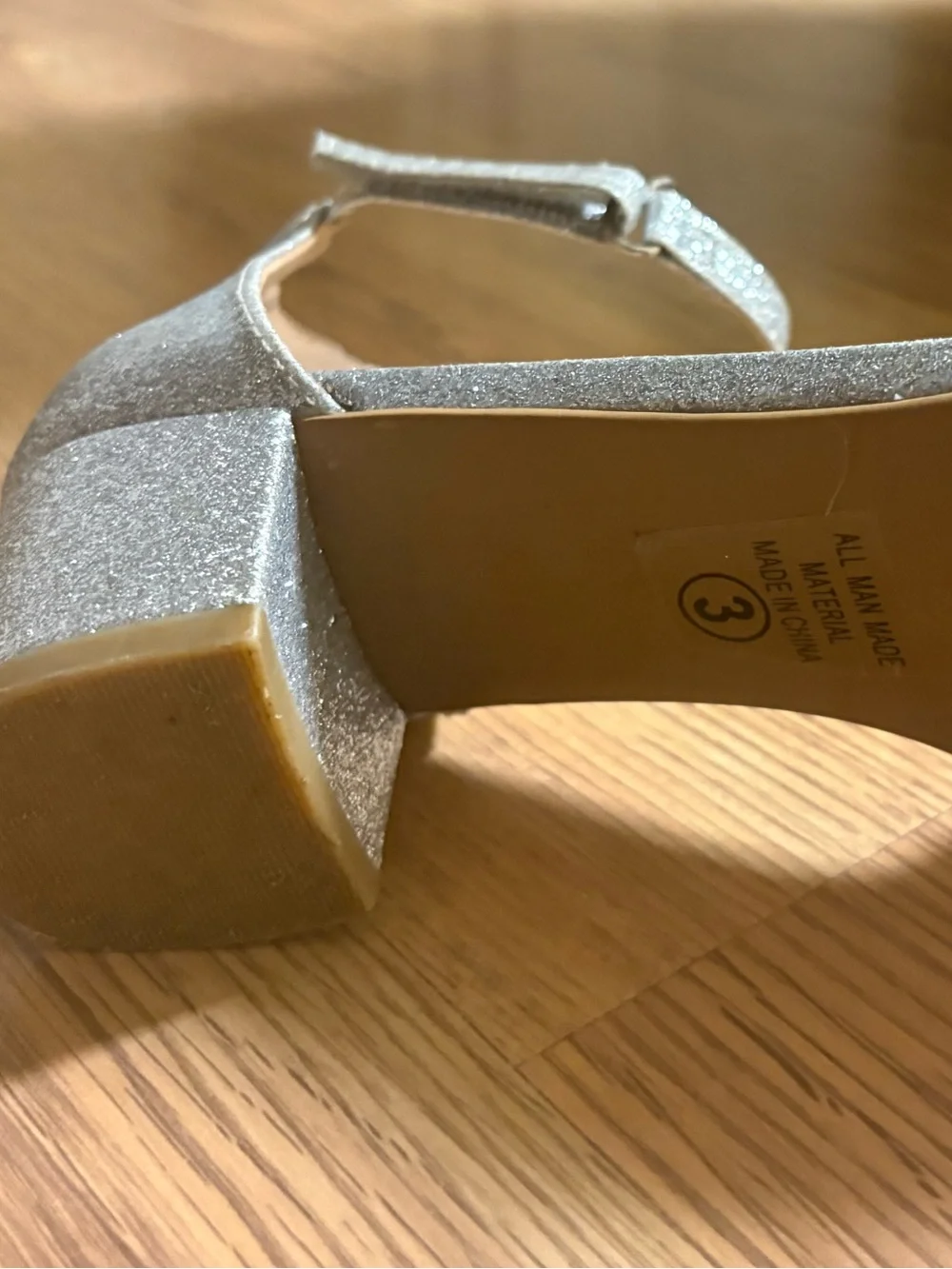 SODA Girls Silver Glitter Block Heel Sandals Youth Size 3